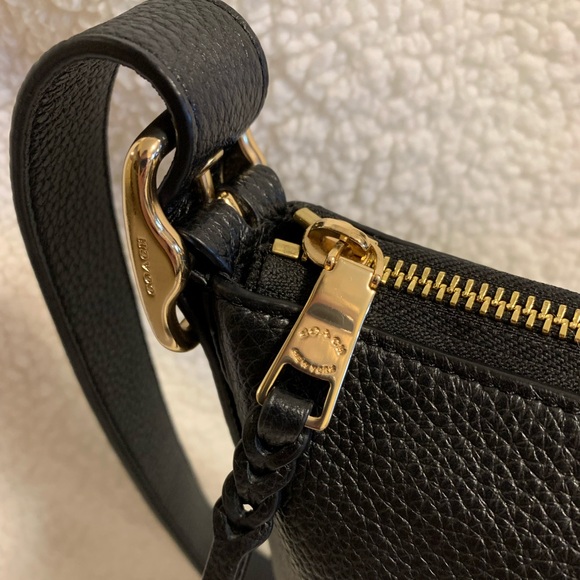 Coach Val Duffle - Picture 10 of 12